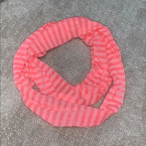 pink infinity scarf